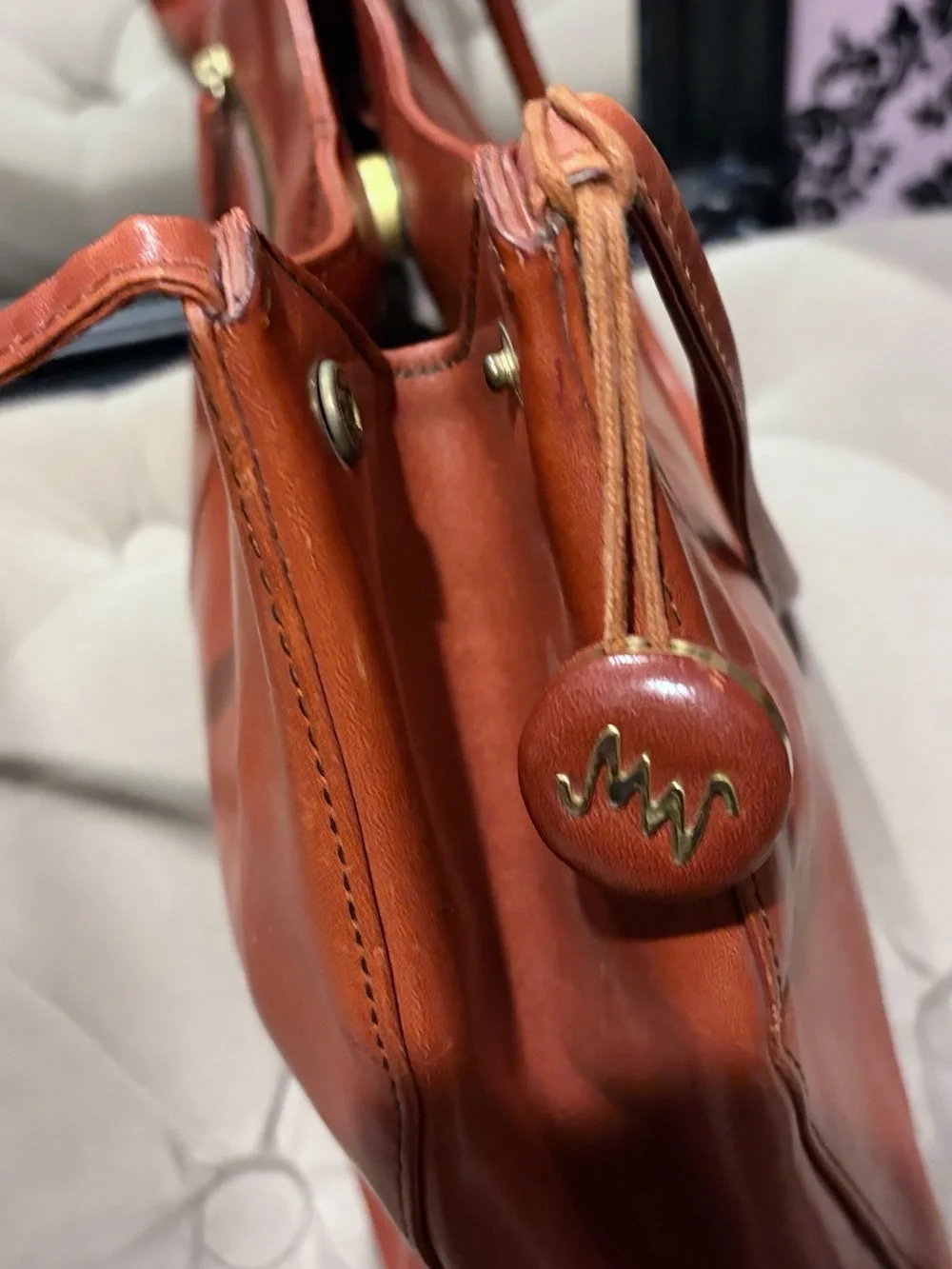 Vintage Monsac Whiskey Leather Baguette Shoulder Bag - Picture 8 of 8